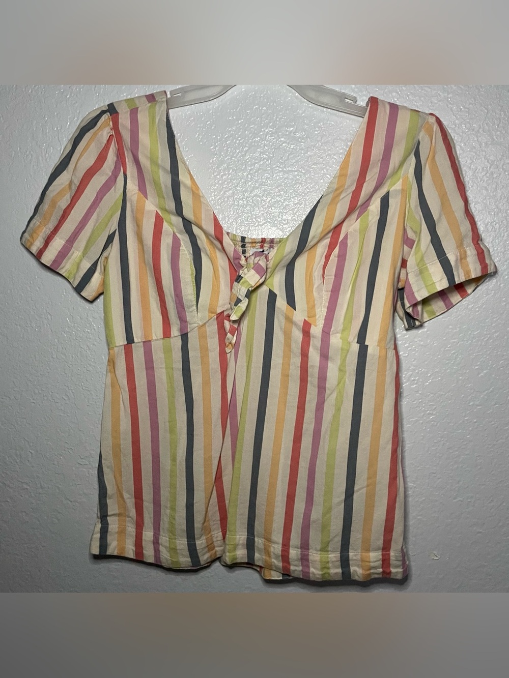 Old Navy Striped Tie-Front Short Sleeve Top in Multi Colors- SZ: M